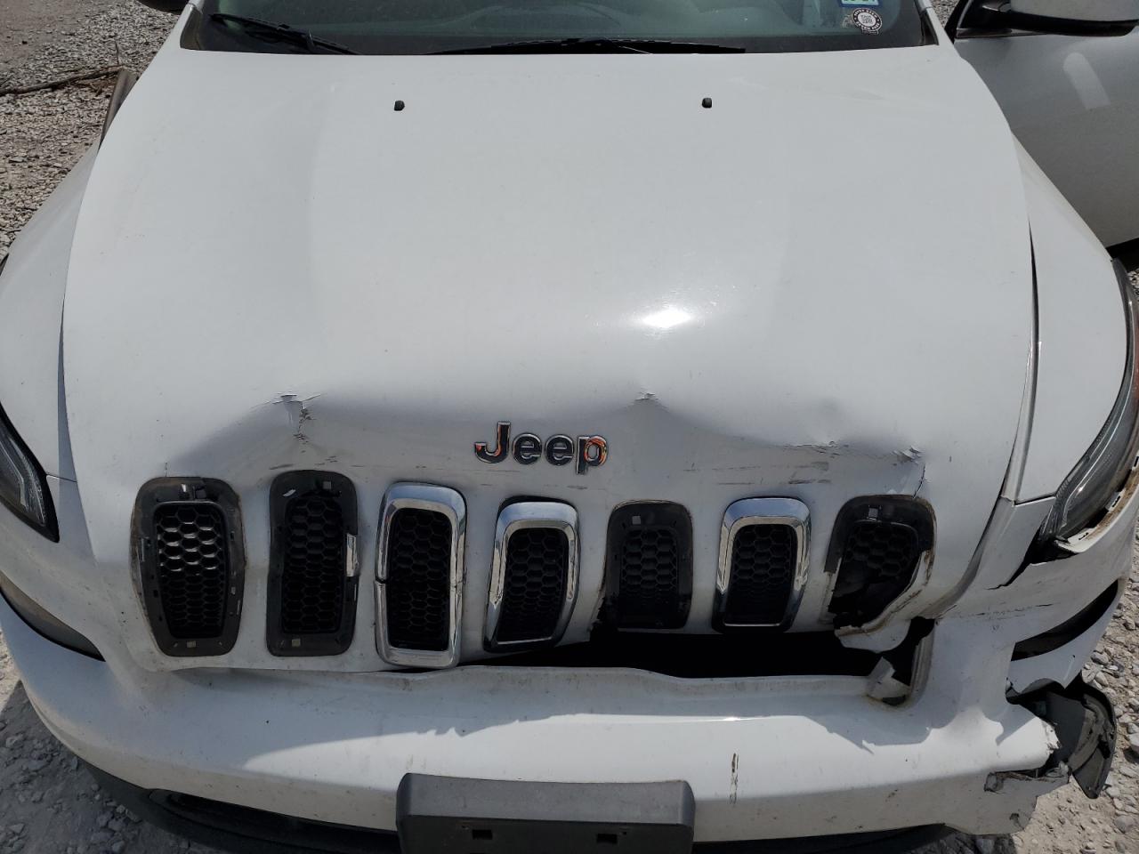 1C4PJLCB4GW332122 2016 Jeep Cherokee Latitude