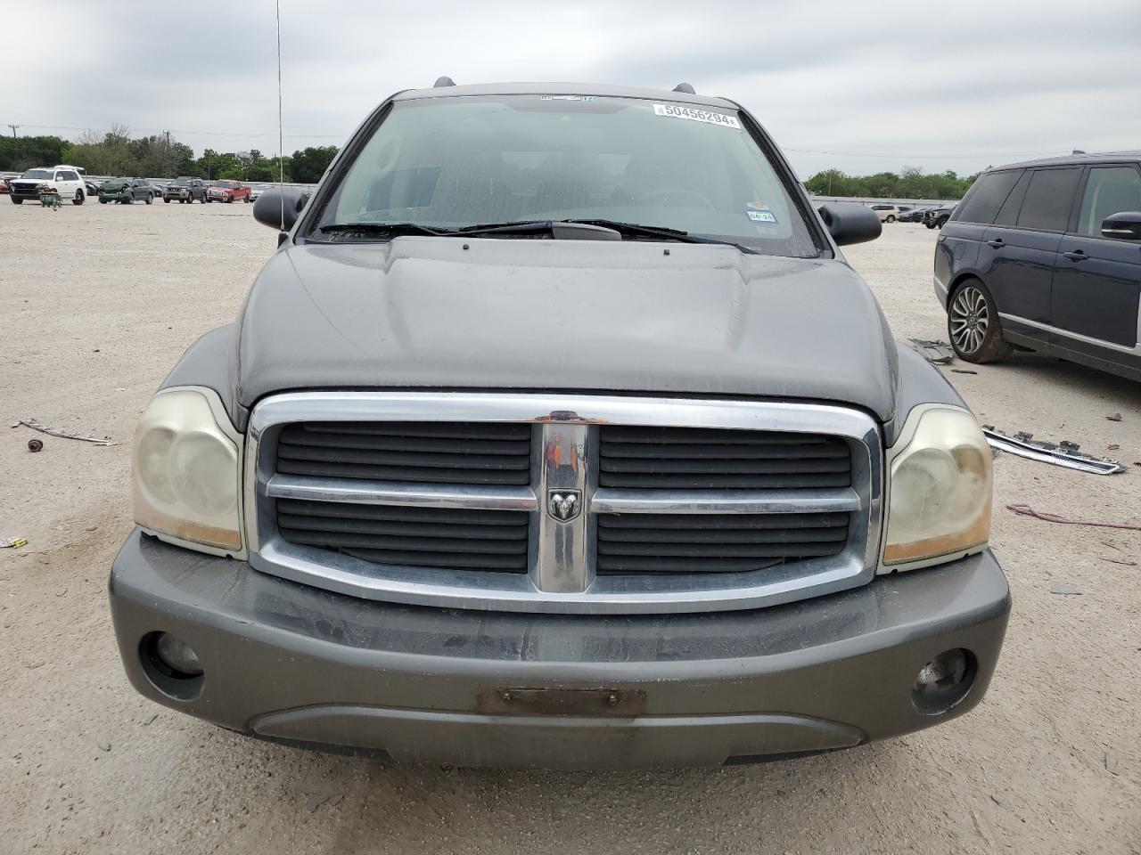 1D4HD48N55F528588 2006 Dodge Durango Slt