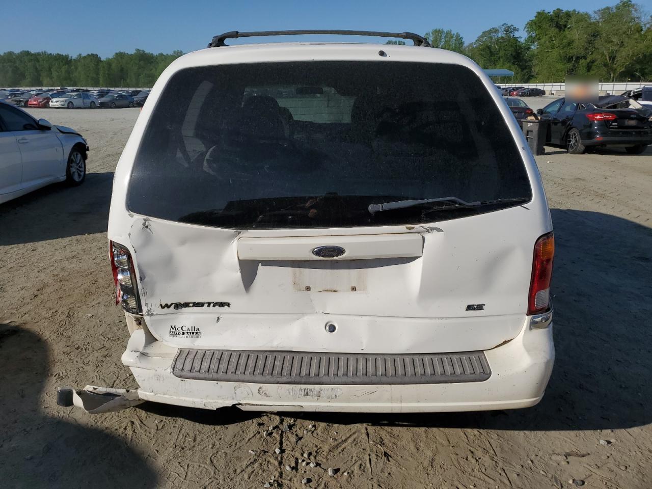 2FMZA52493BB44632 2003 Ford Windstar Se