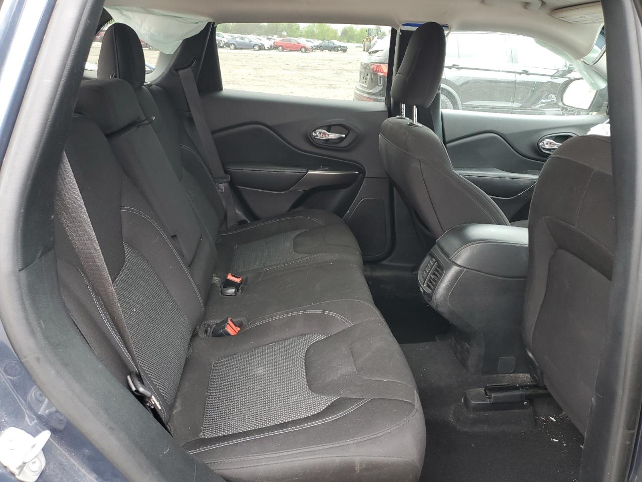 1C4PJMCB8LD506169 2020 Jeep Cherokee Latitude