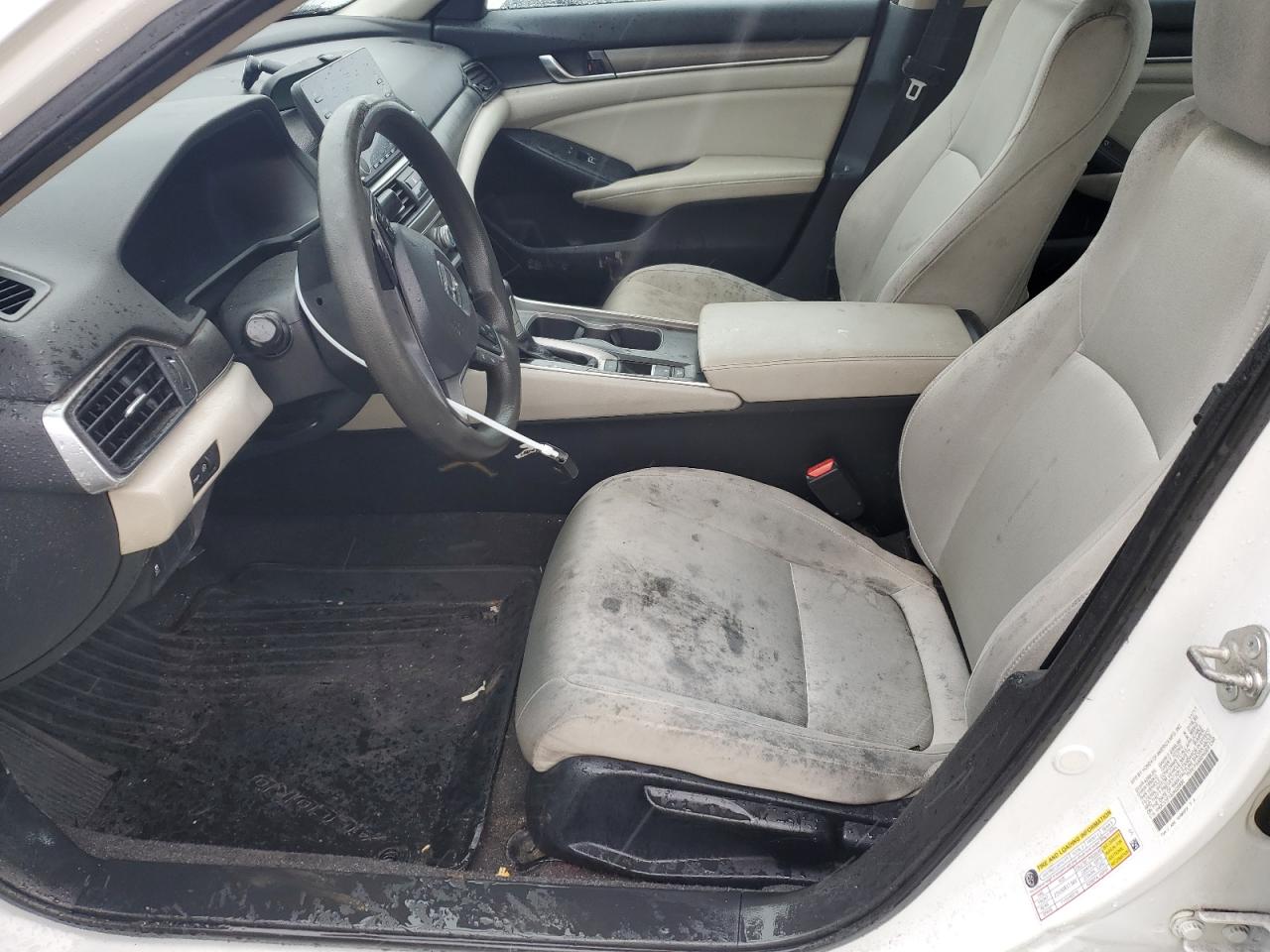1HGCV1F13JA035830 HONDA ACCORD 2018