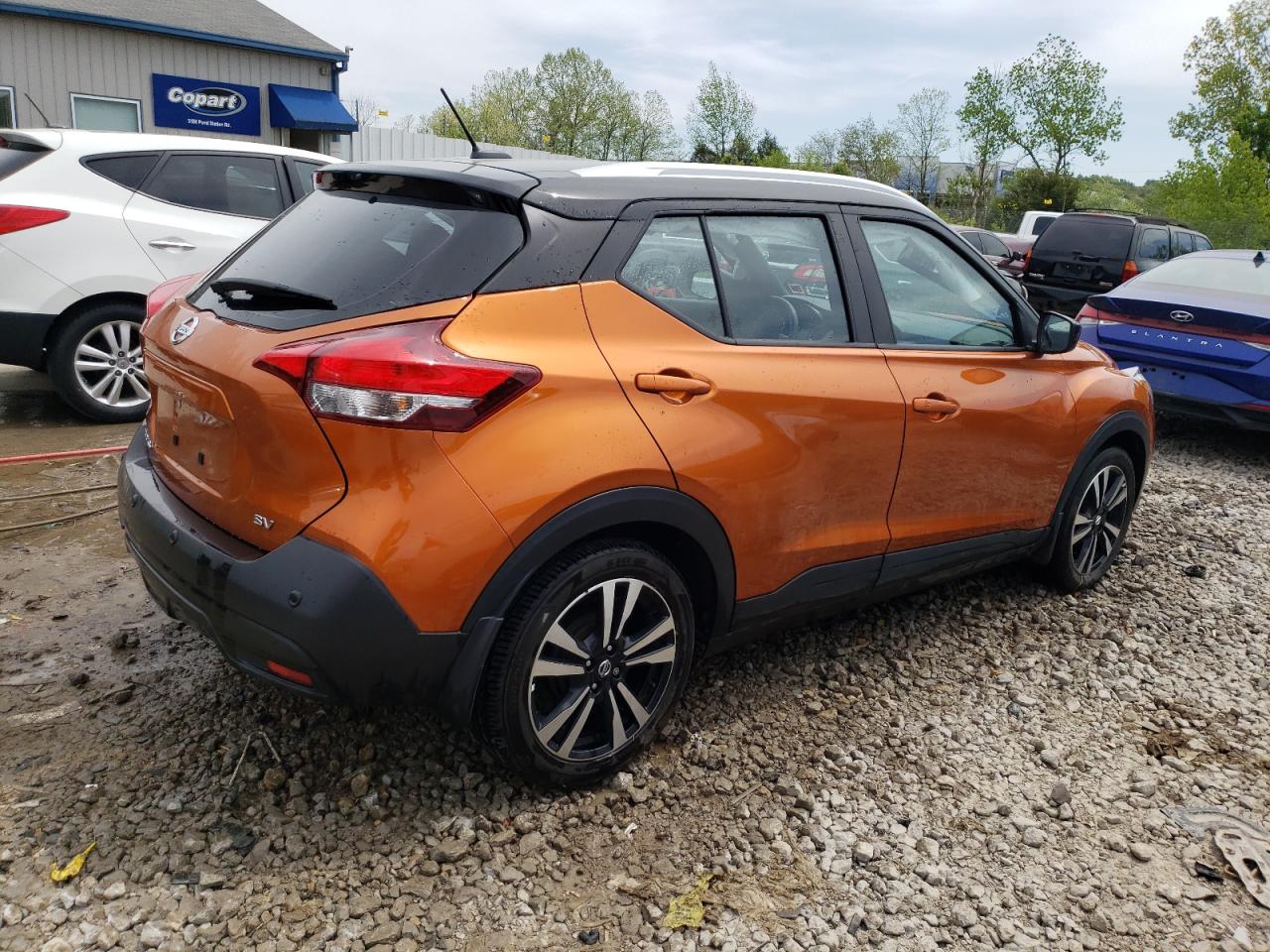 2020 Nissan Kicks Sv vin: 3N1CP5CV4LL559378