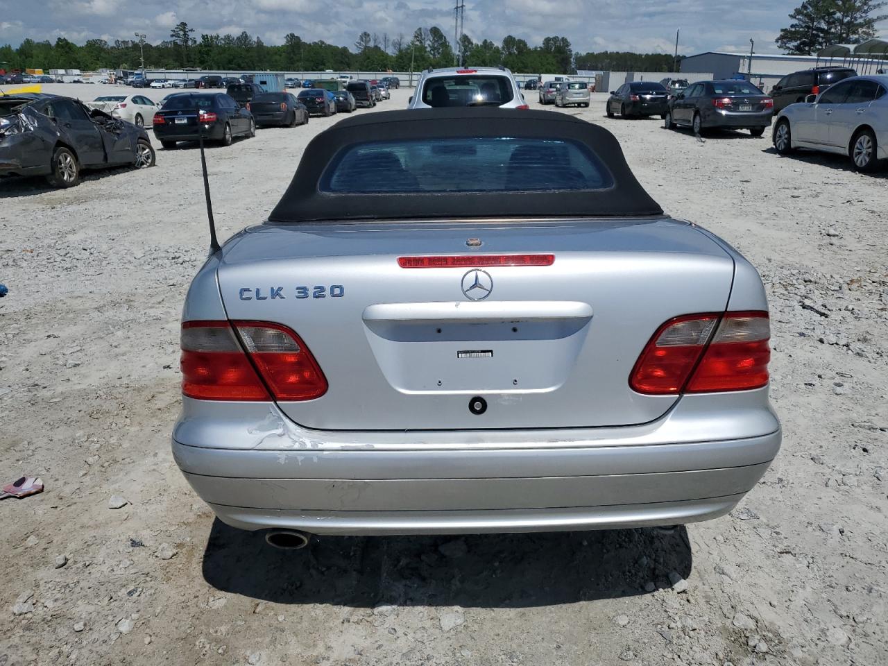 WDBLK65G53T135086 2003 Mercedes-Benz Clk 320