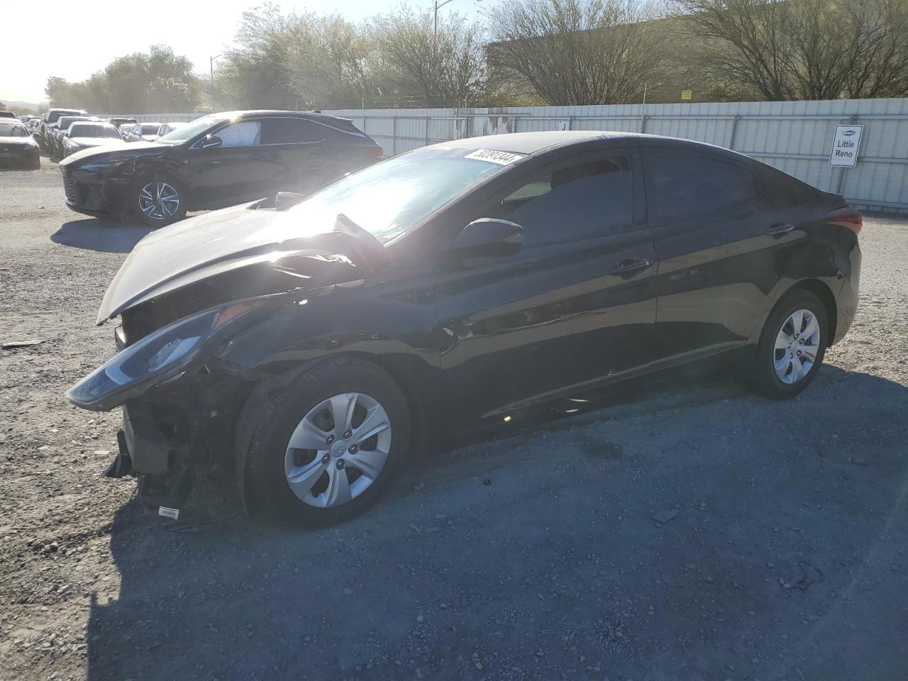 5NPDH4AE2GH754395 2016 Hyundai Elantra Se