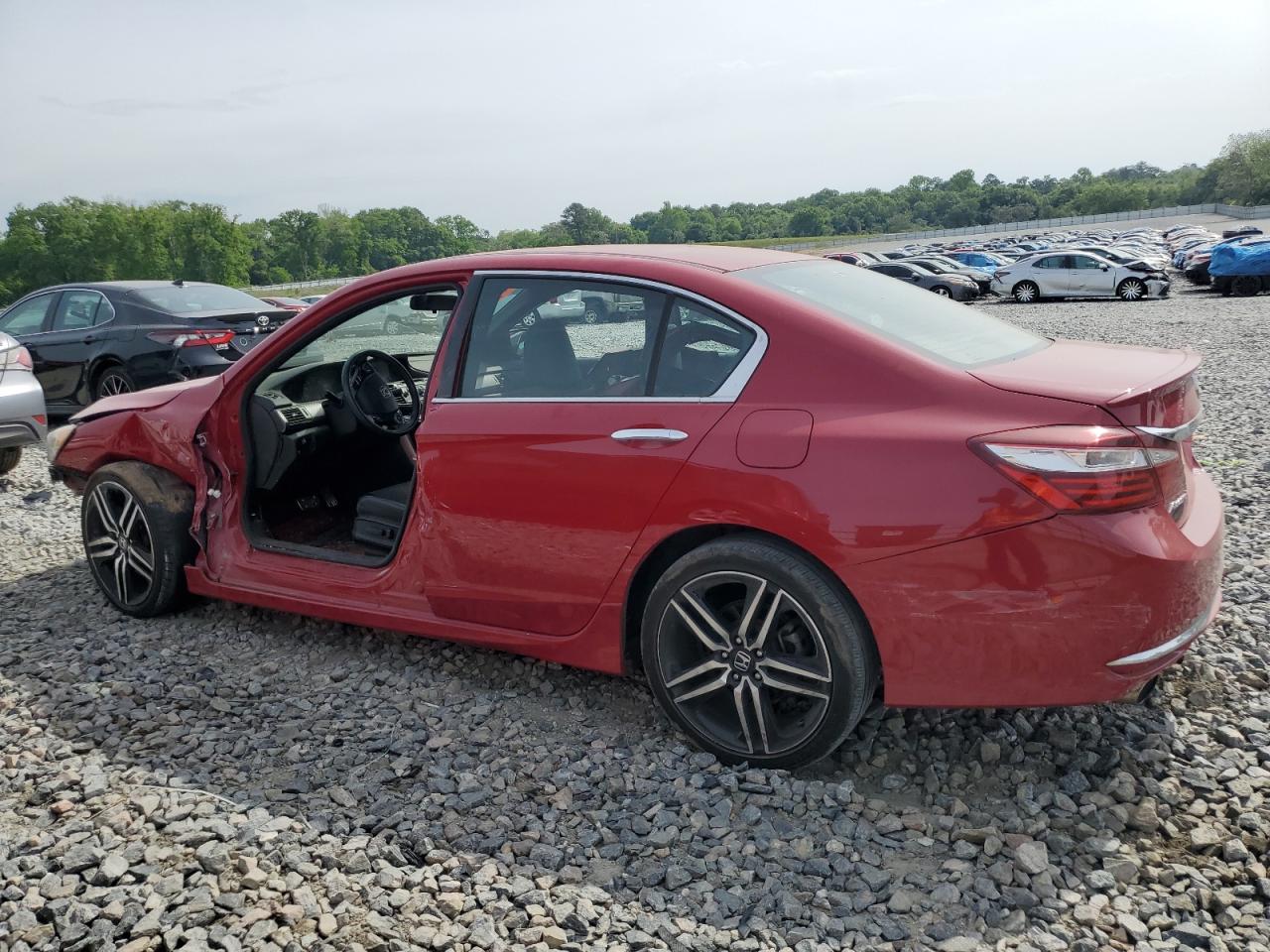 1HGCR2F57HA065260 HONDA ACCORD 2017