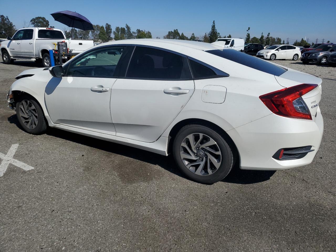 2HGFC2F74JH527085 HONDA CIVIC 2018