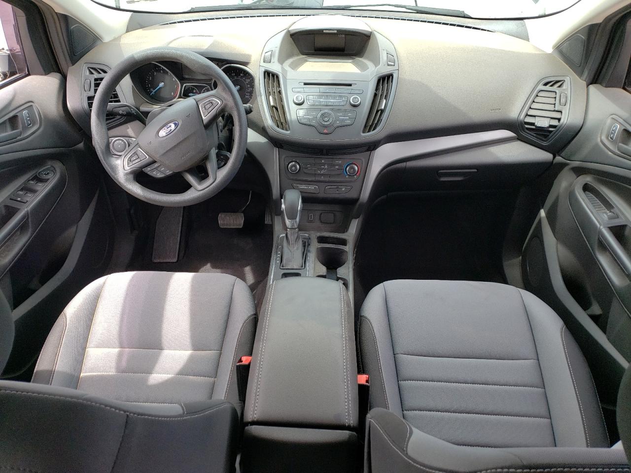 1FMCU0F76HUC07434 FORD ESCAPE 2017