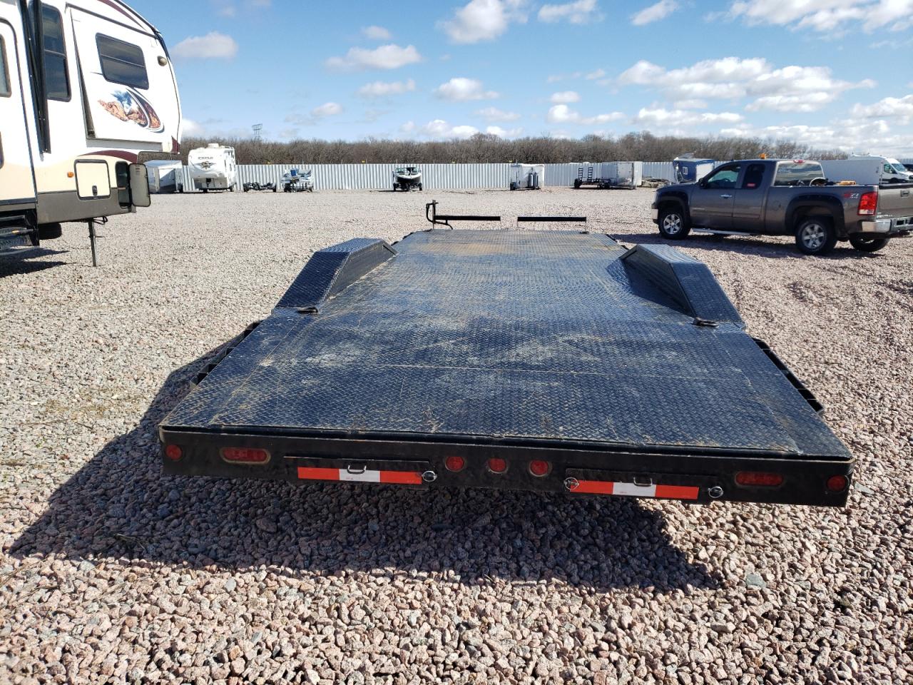 50HEB2426N1066611 2022 Iron Trailer