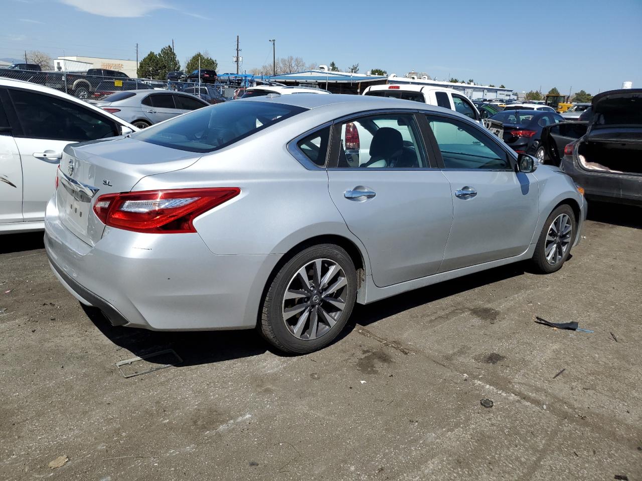 1N4AL3AP6HC145956 NISSAN ALTIMA 2017