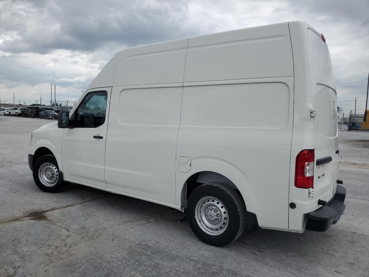 1N6BF0LY5JN815613 2018 Nissan Nv 2500 S