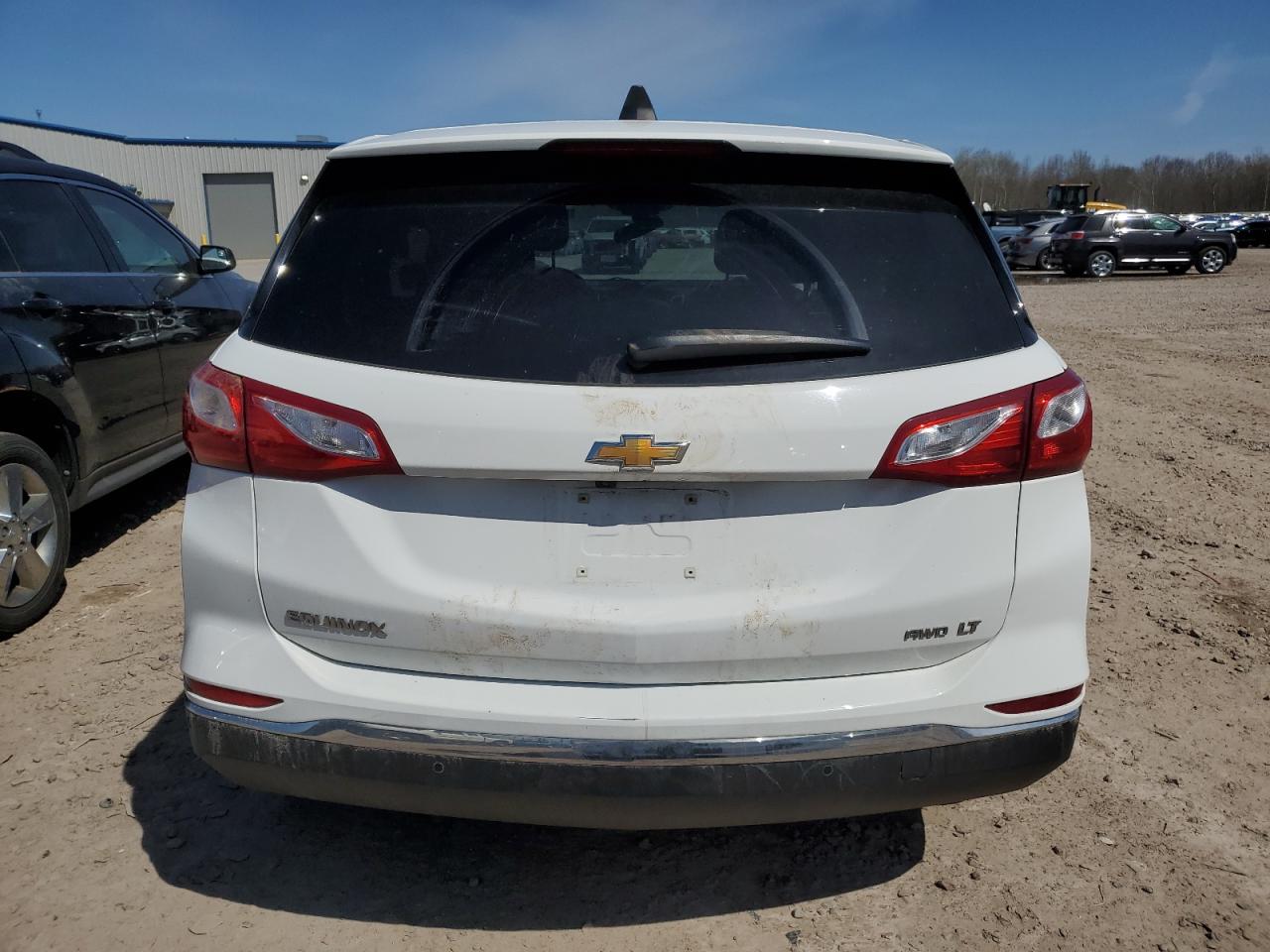 2GNAXUEV2K6227400 CHEVROLET EQUINOX 2019