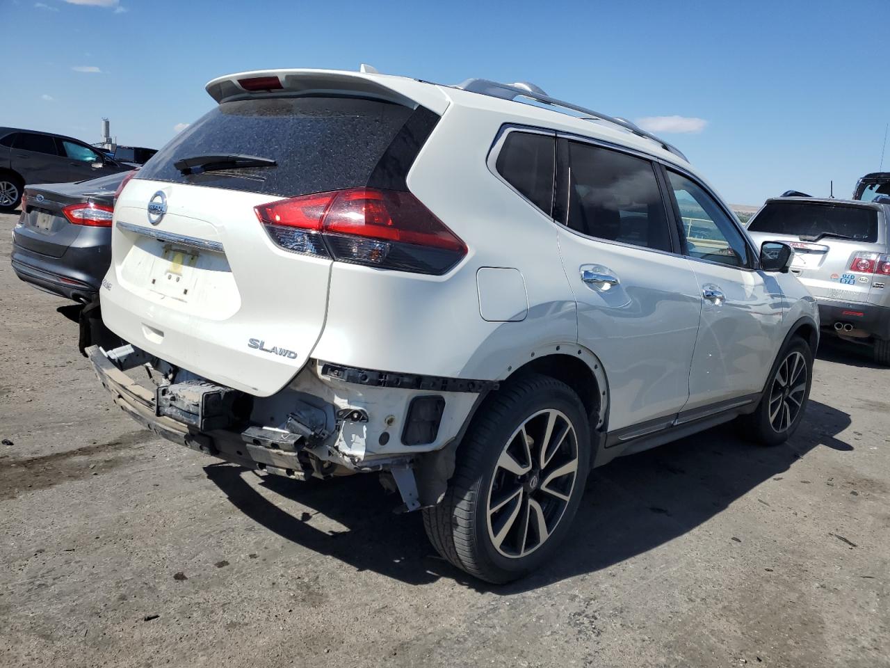 JN8AT2MV6JW322206 NISSAN ROGUE 2018