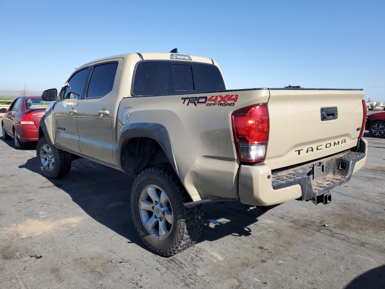 5TFCZ5AN0HX091929 TOYOTA TACOMA 2017