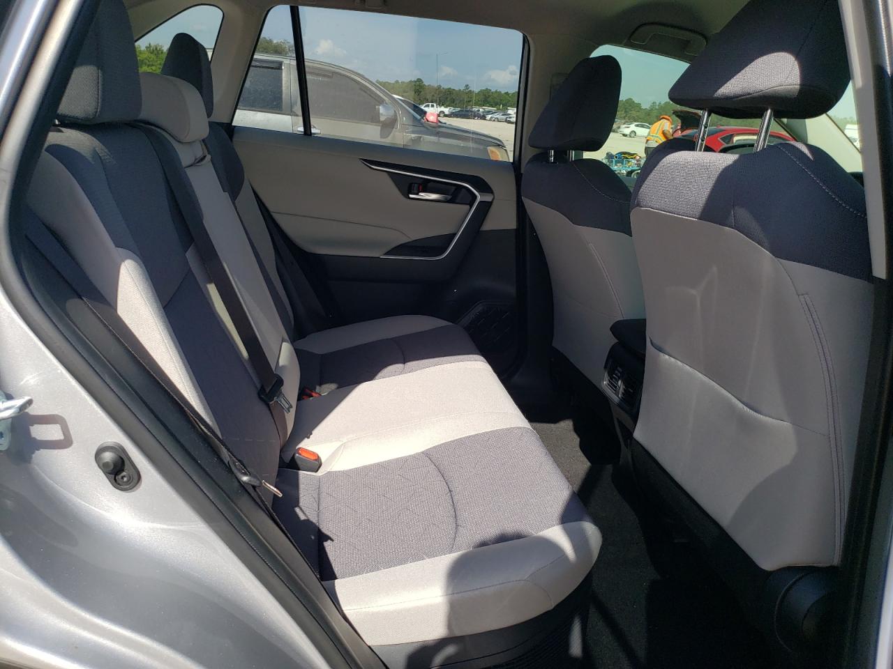 JTMR6RFV2LD002701 TOYOTA RAV4 2020