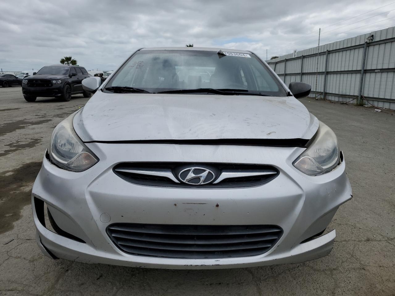 KMHCT4AE3DU355793 2013 Hyundai Accent Gls