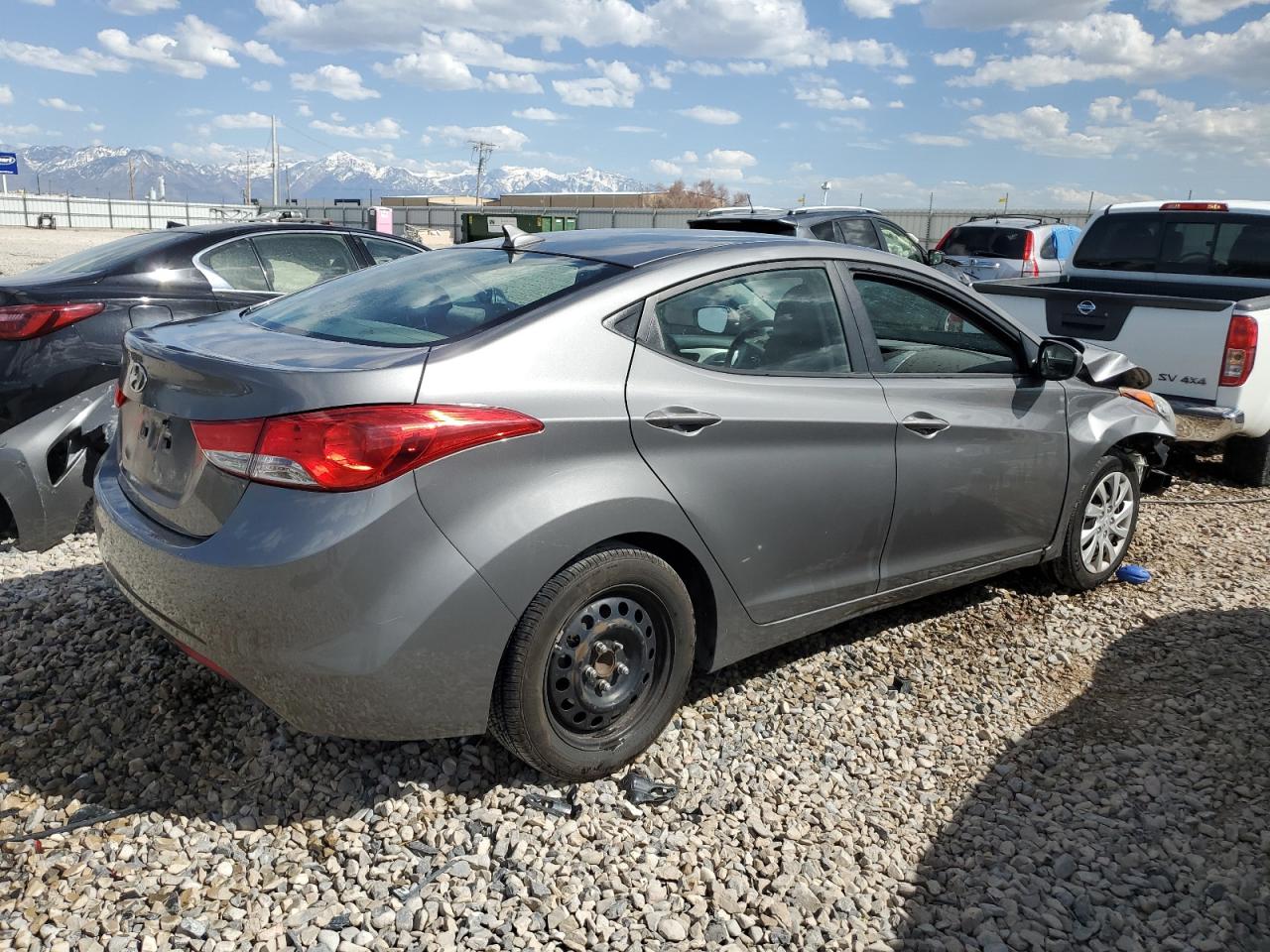 5NPDH4AE8DH161653 2013 Hyundai Elantra Gls