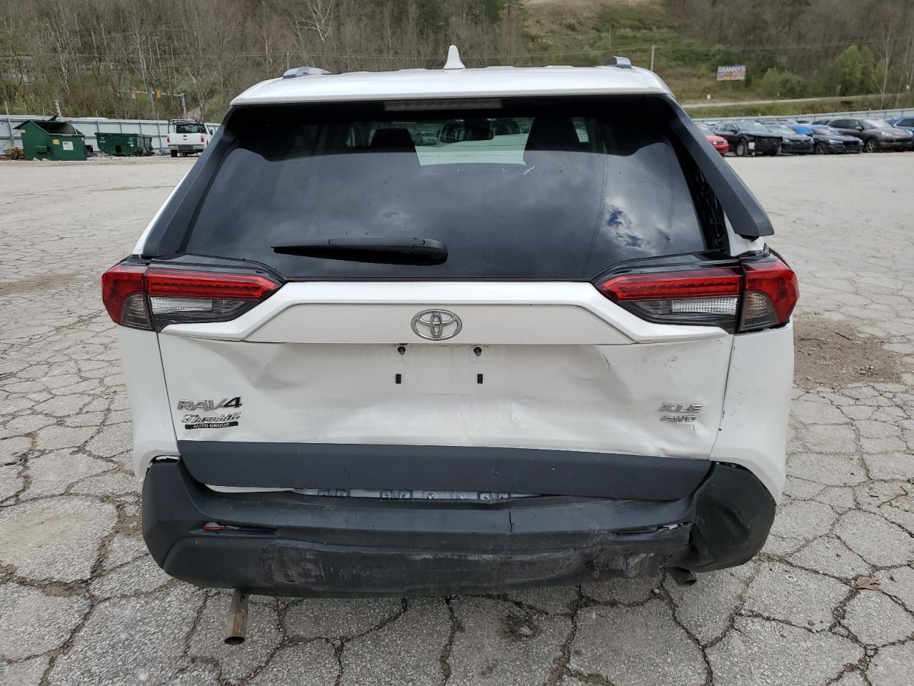 2T3P1RFV8RC416195 TOYOTA RAV4 2024
