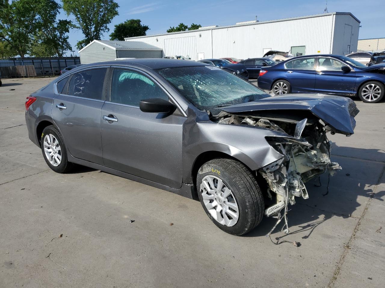 1N4AL3AP2GC171064 2016 Nissan Altima 2.5