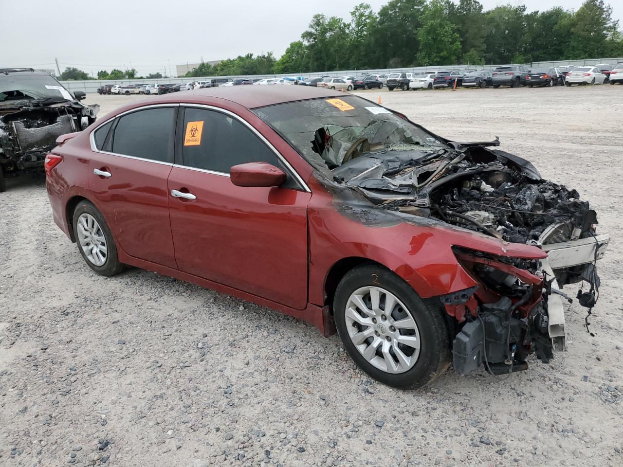 1N4AL3AP6GN333220 2016 Nissan Altima 2.5