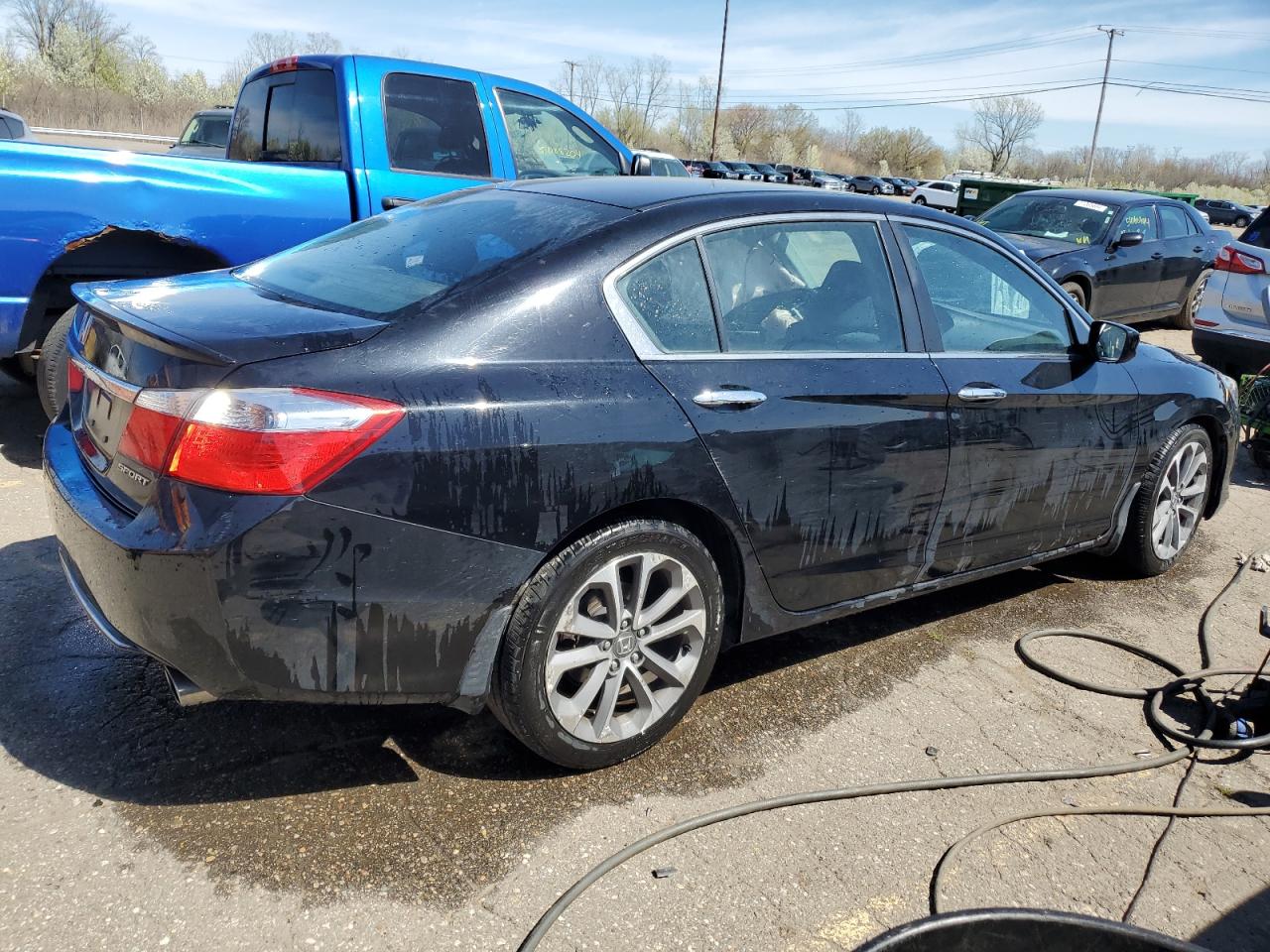 2015 Honda Accord Sport vin: 1HGCR2F59FA267241