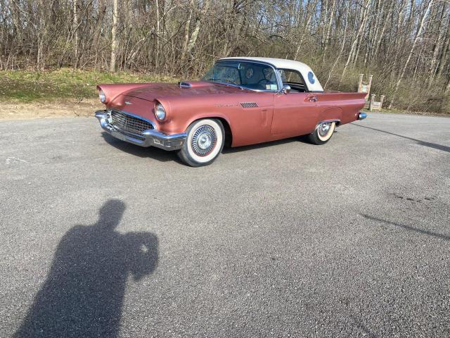 Lot #2507819703 1957 FORD THUNDRBIRD salvage car