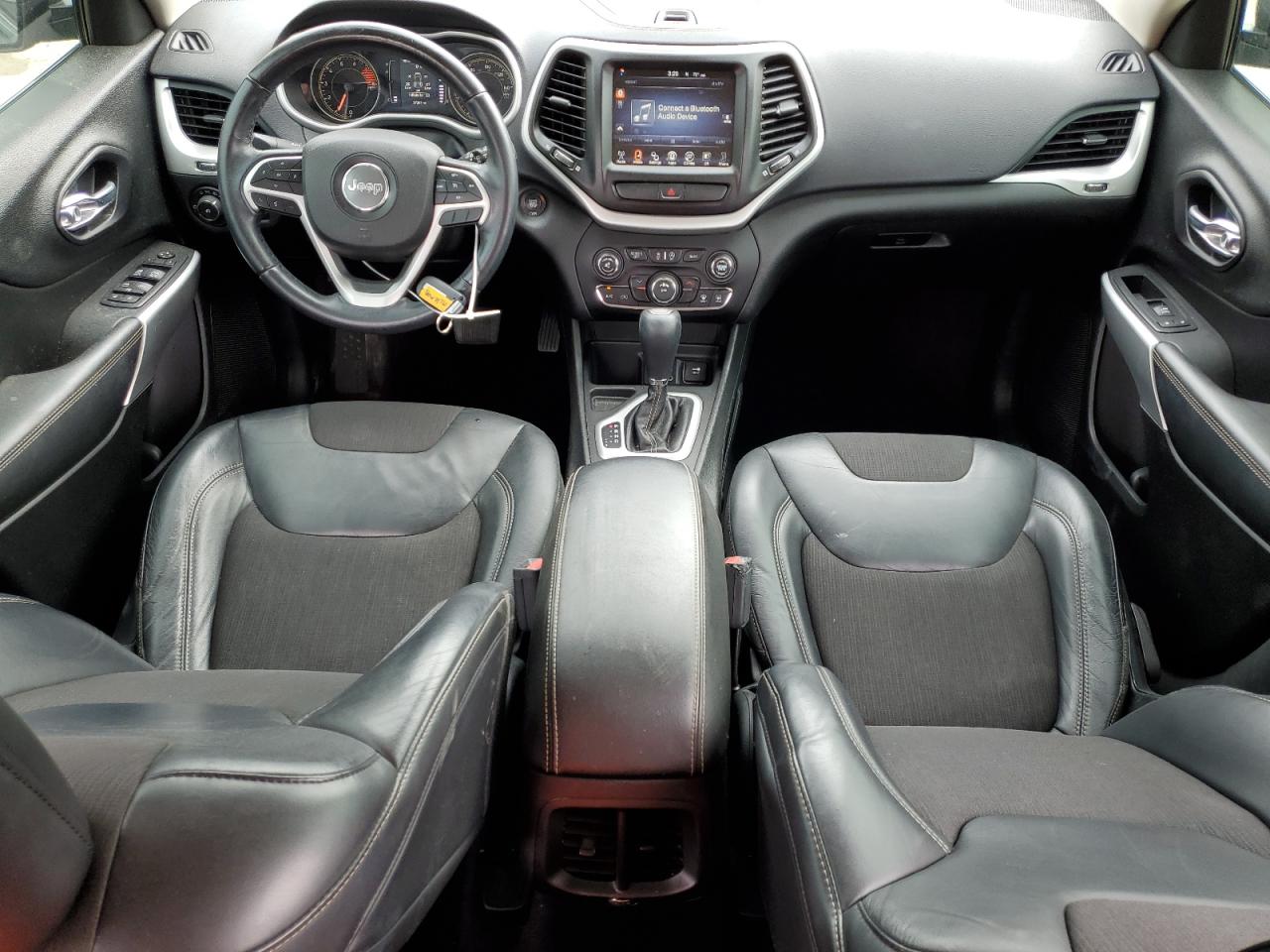 1C4PJLLX5JD561889 2018 Jeep Cherokee Latitude Plus