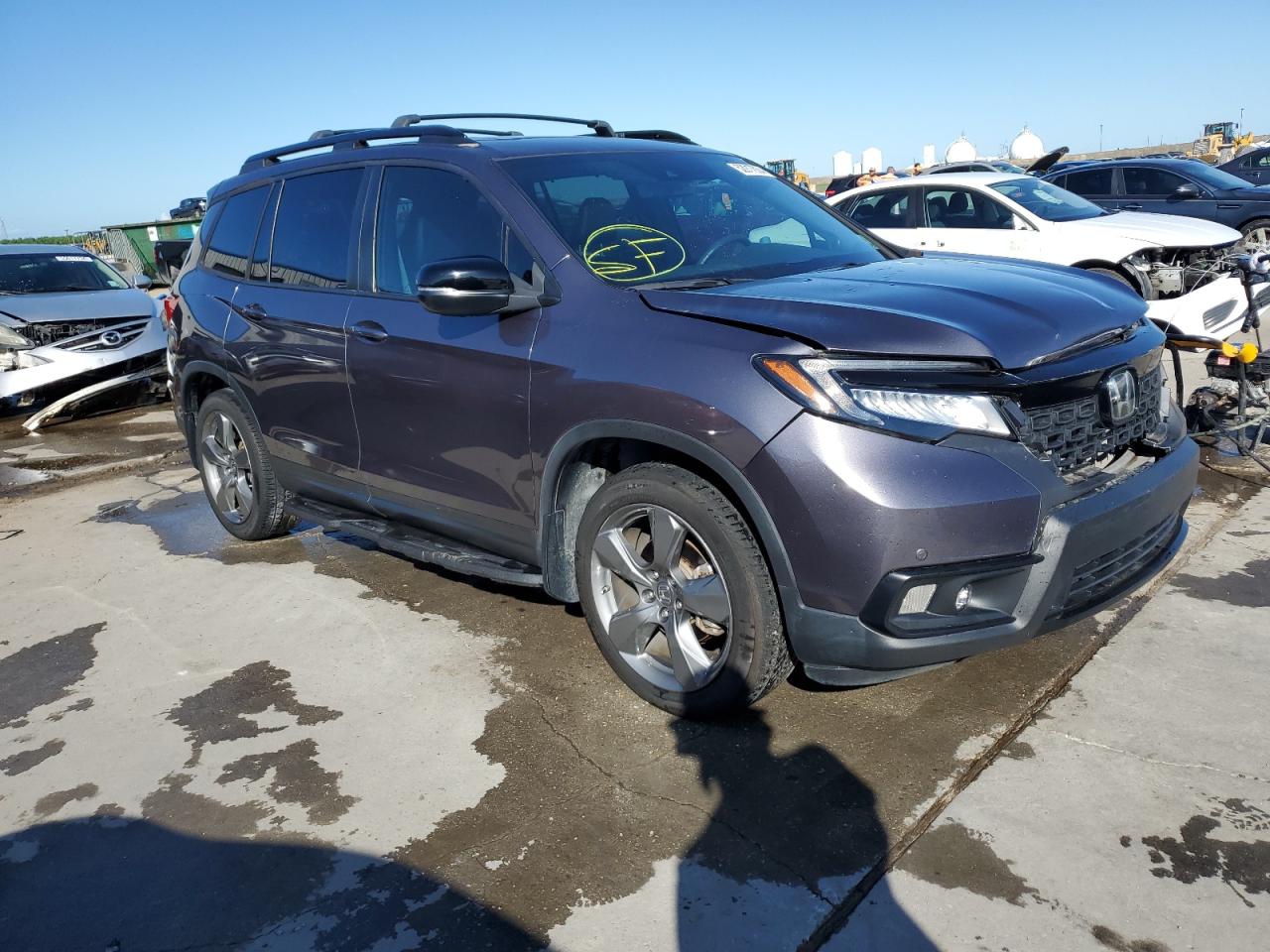 2019 Honda Passport Touring vin: 5FNYF7H9XKB011749