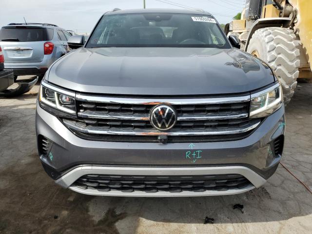 1V2NE2CA7LC225122 Volkswagen Atlas CROS 5