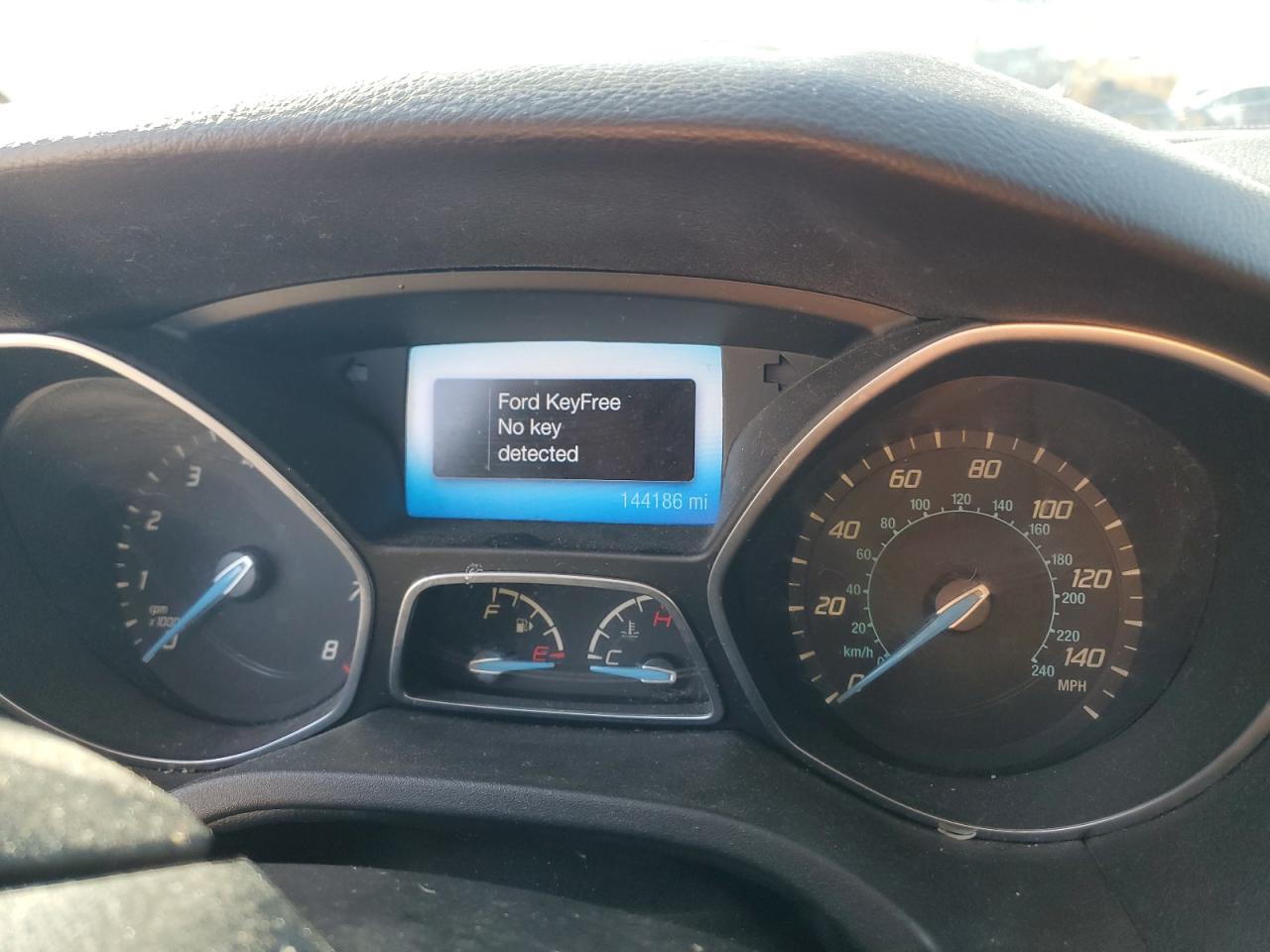 1FADP3N23DL227086 2013 Ford Focus Titanium