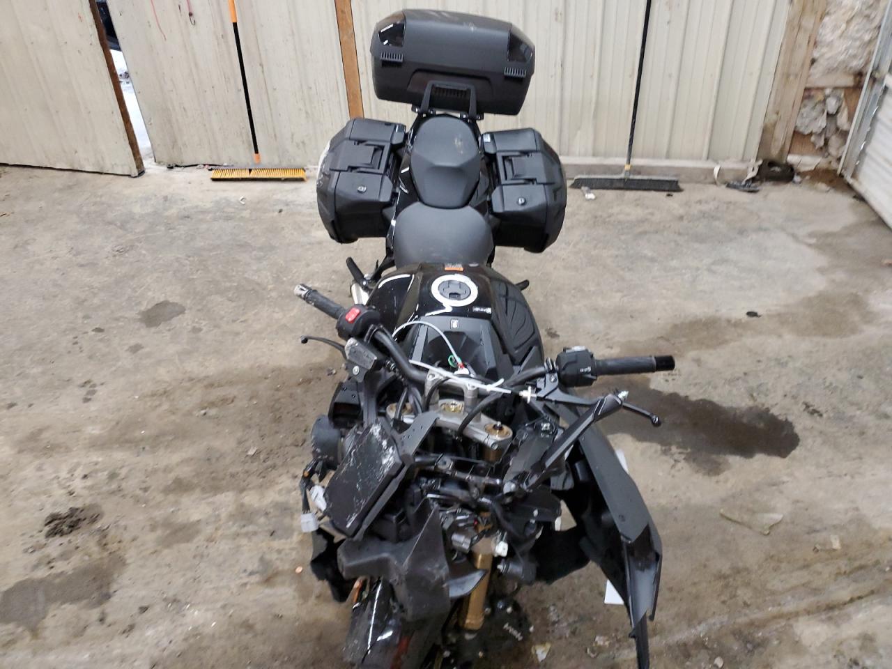 JS1EK12D1N7100140 SUZUKI GSX1000 GT 2022