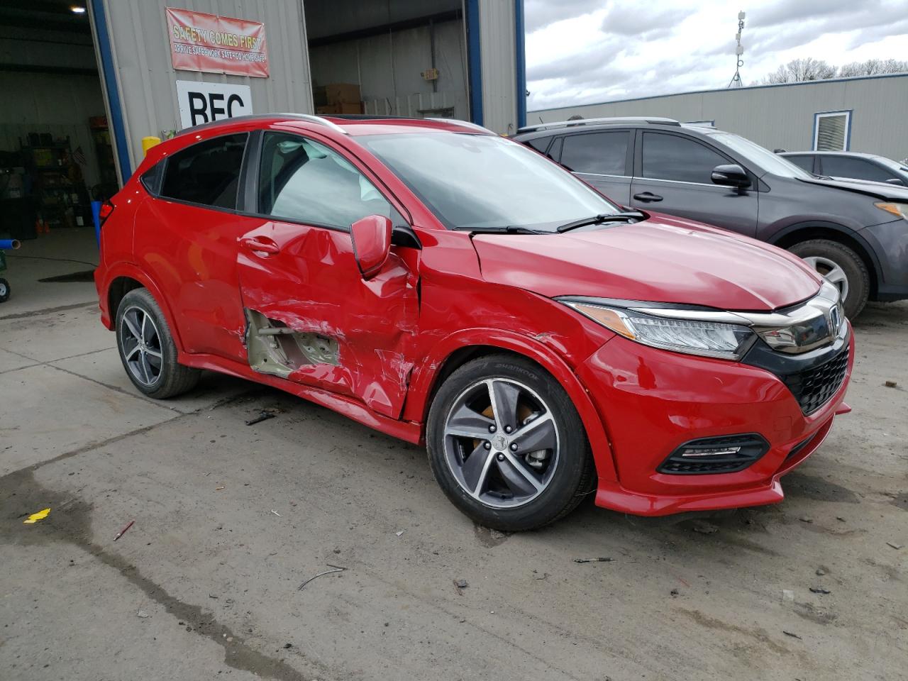 3CZRU6H98KM712090 HONDA HR-V 2019