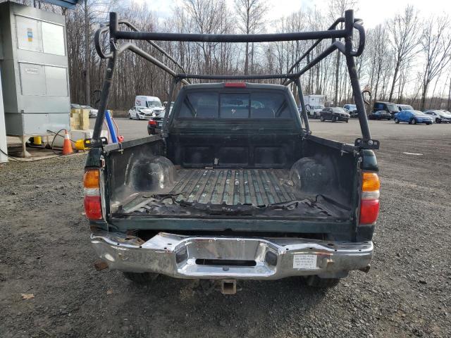 Lot #2461645700 2002 TOYOTA TACOMA XTR salvage car