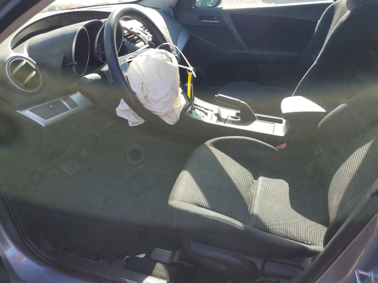 JM1BL1UG2C1575924 2012 Mazda 3 I