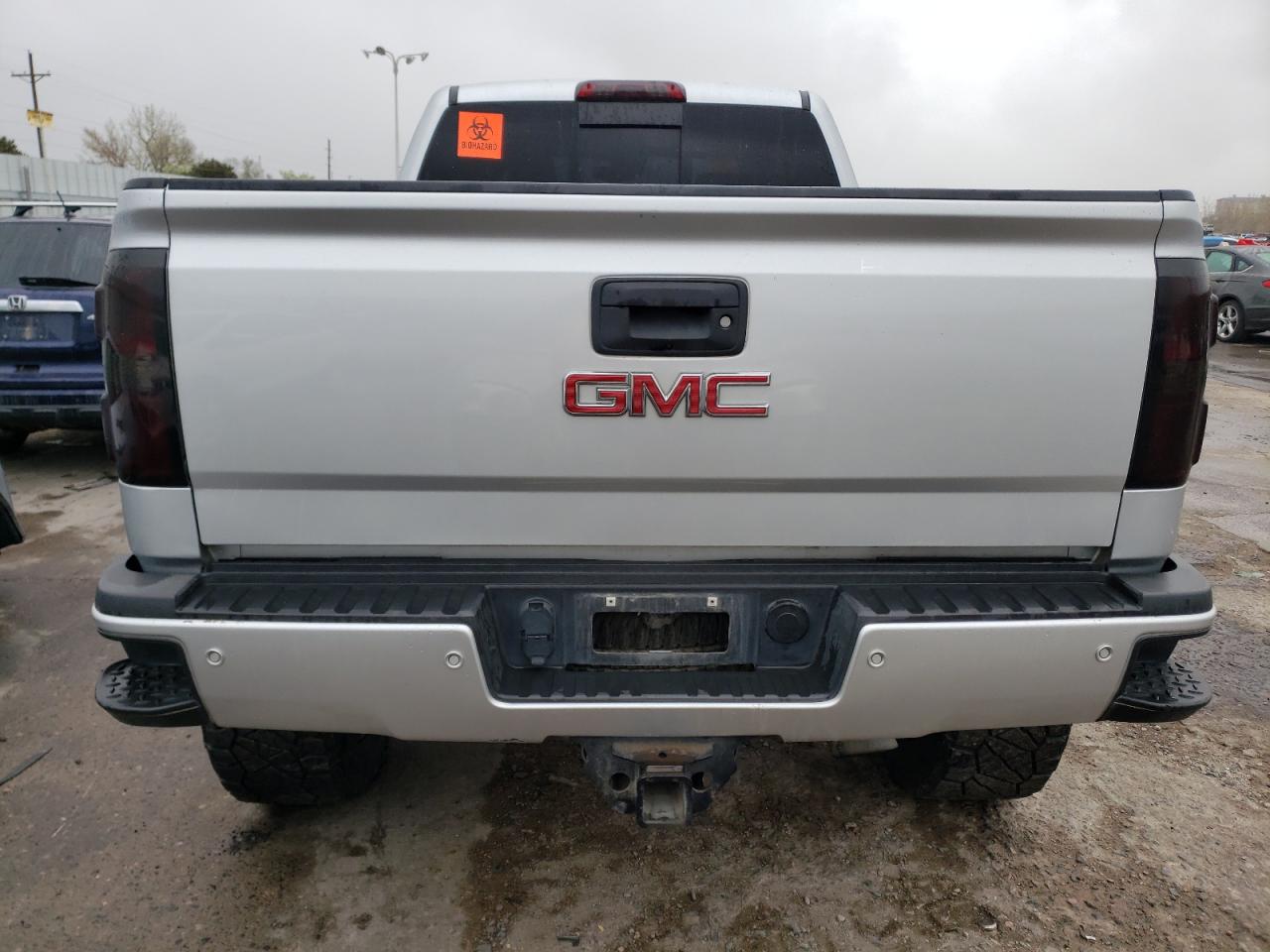 1GT12SEY8KF138183 2019 GMC Sierra K2500 Denali