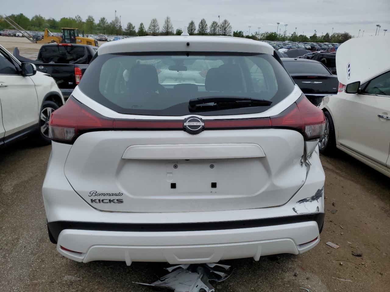 2022 Nissan Kicks S vin: 3N1CP5BV2NL495720