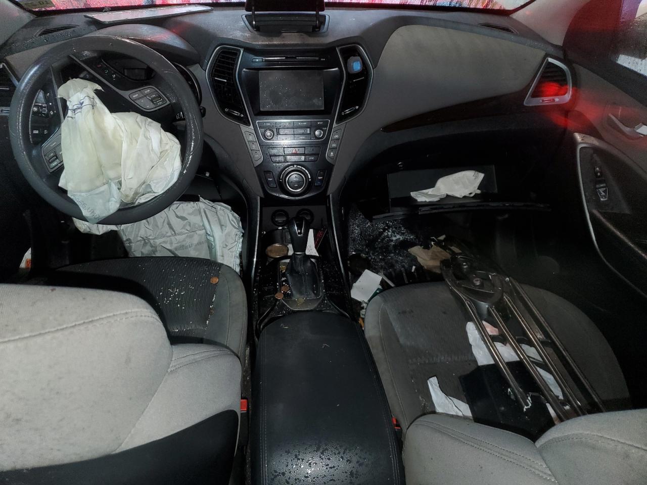 KM8SM4HF9HU220797 2017 Hyundai Santa Fe Se