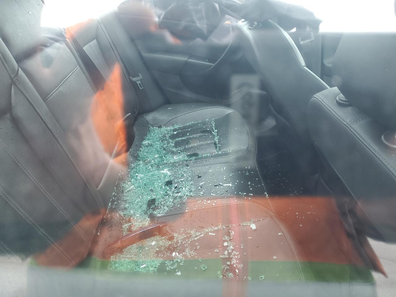 W04GN5EC6B1082131 2011 Buick Regal Cxl