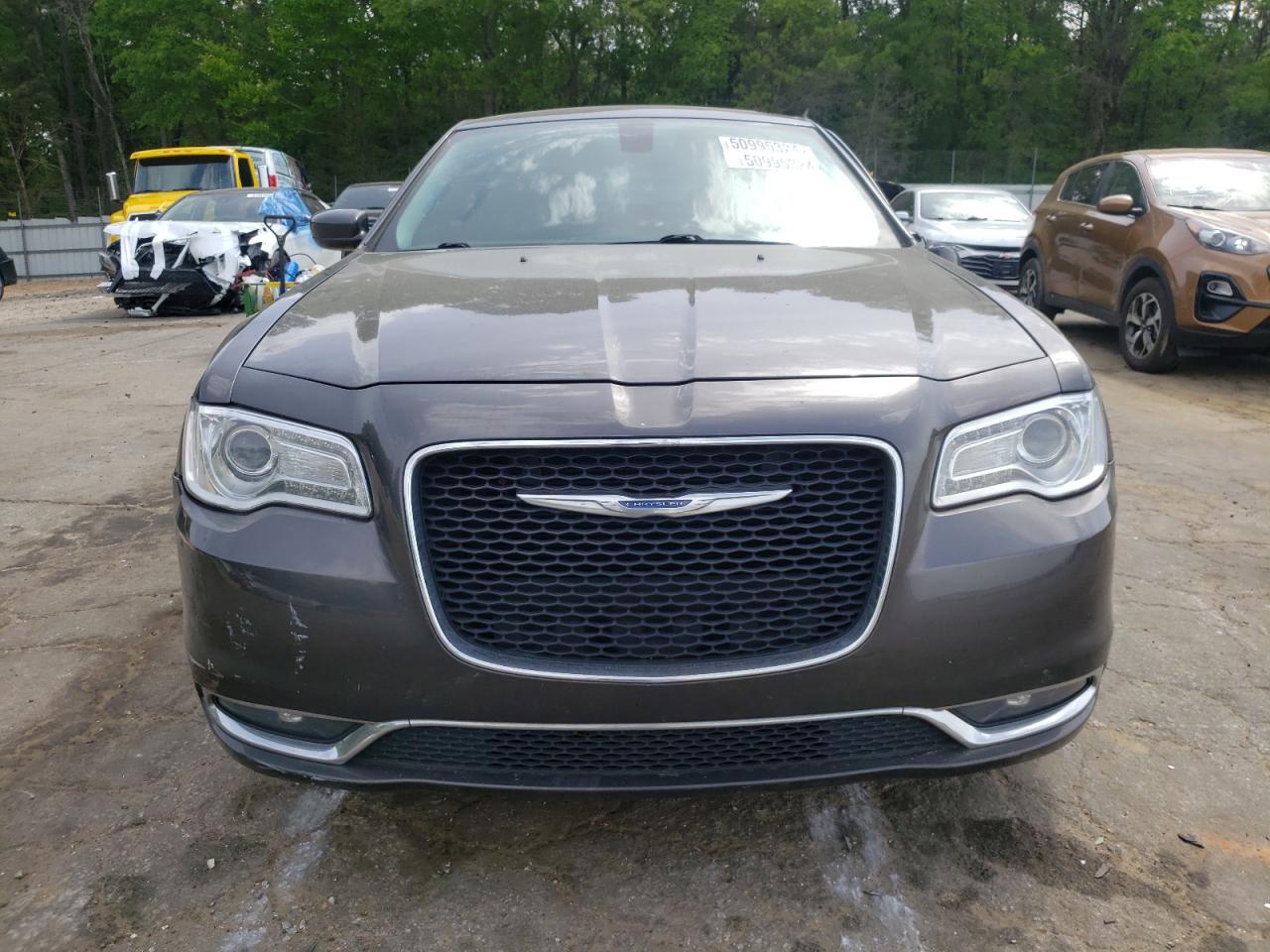 2C3CCAAG8GH135811 2016 Chrysler 300 Limited