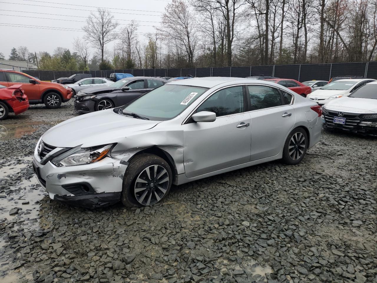 1N4AL3AP3JC165717 NISSAN ALTIMA 2018