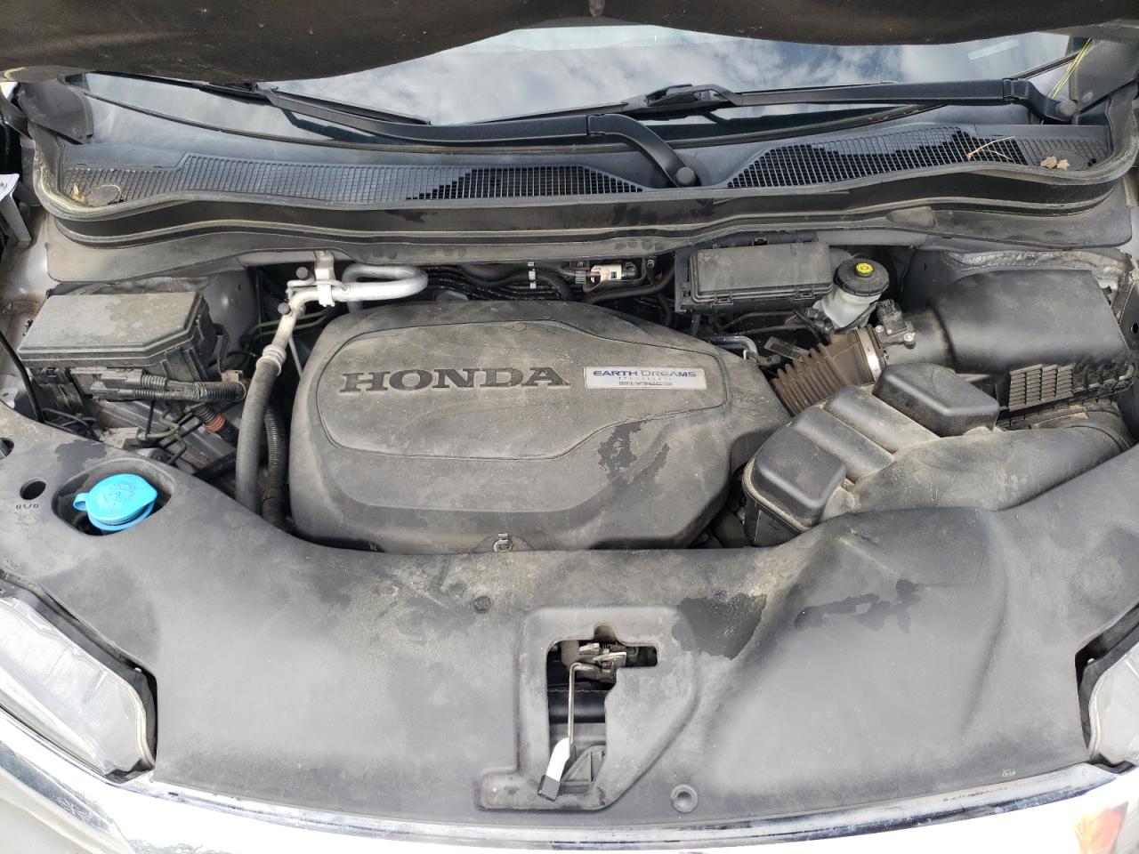 5FNYF6H58JB023744 HONDA PILOT 2018