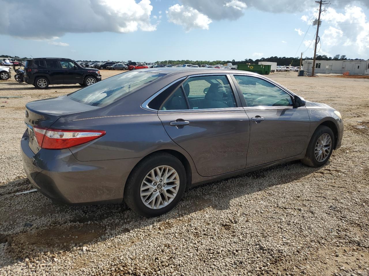 4T4BF1FK2GR556269 2016 Toyota Camry Le