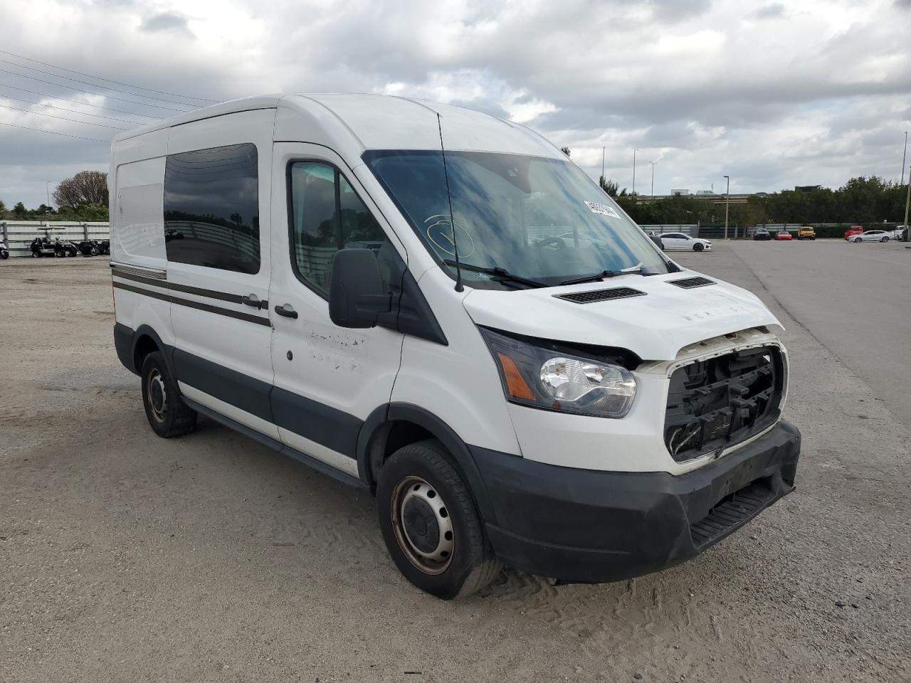 Lot #2505687770 2019 FORD TRANSIT T-