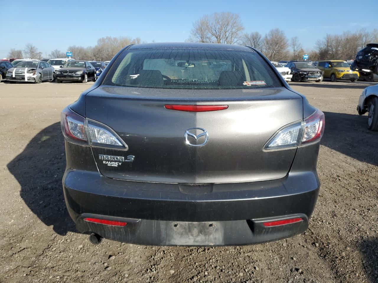 JM1BL1VFXB1473016 2011 Mazda 3 I