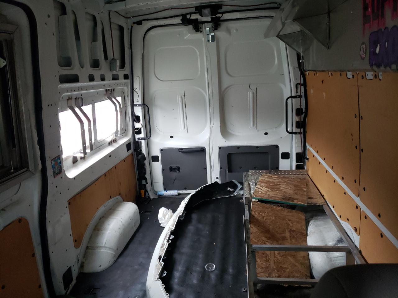 1N6AF0LY3KN810116 NISSAN NV 2019