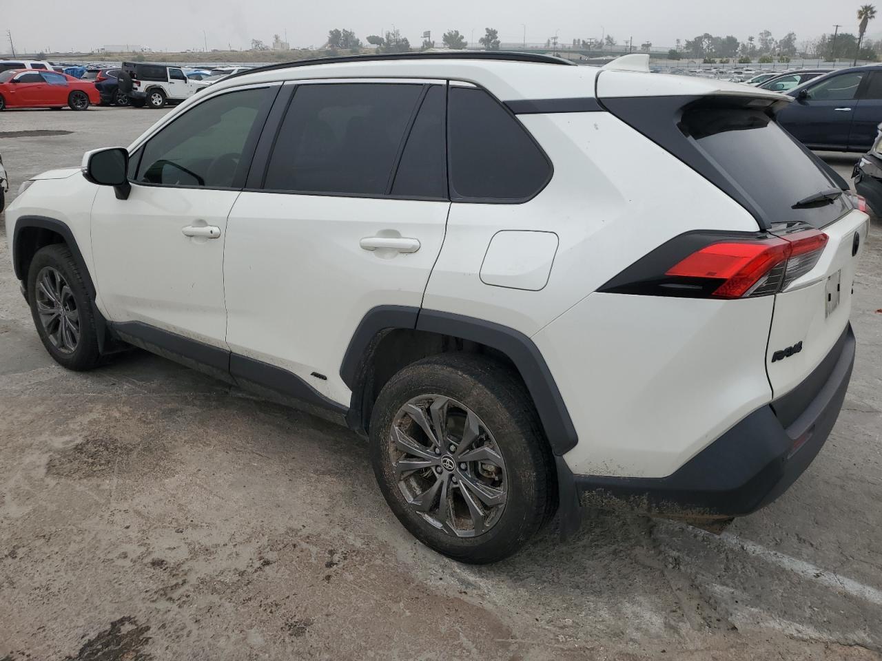 JTMB6RFV2ND523504 TOYOTA RAV4 2022