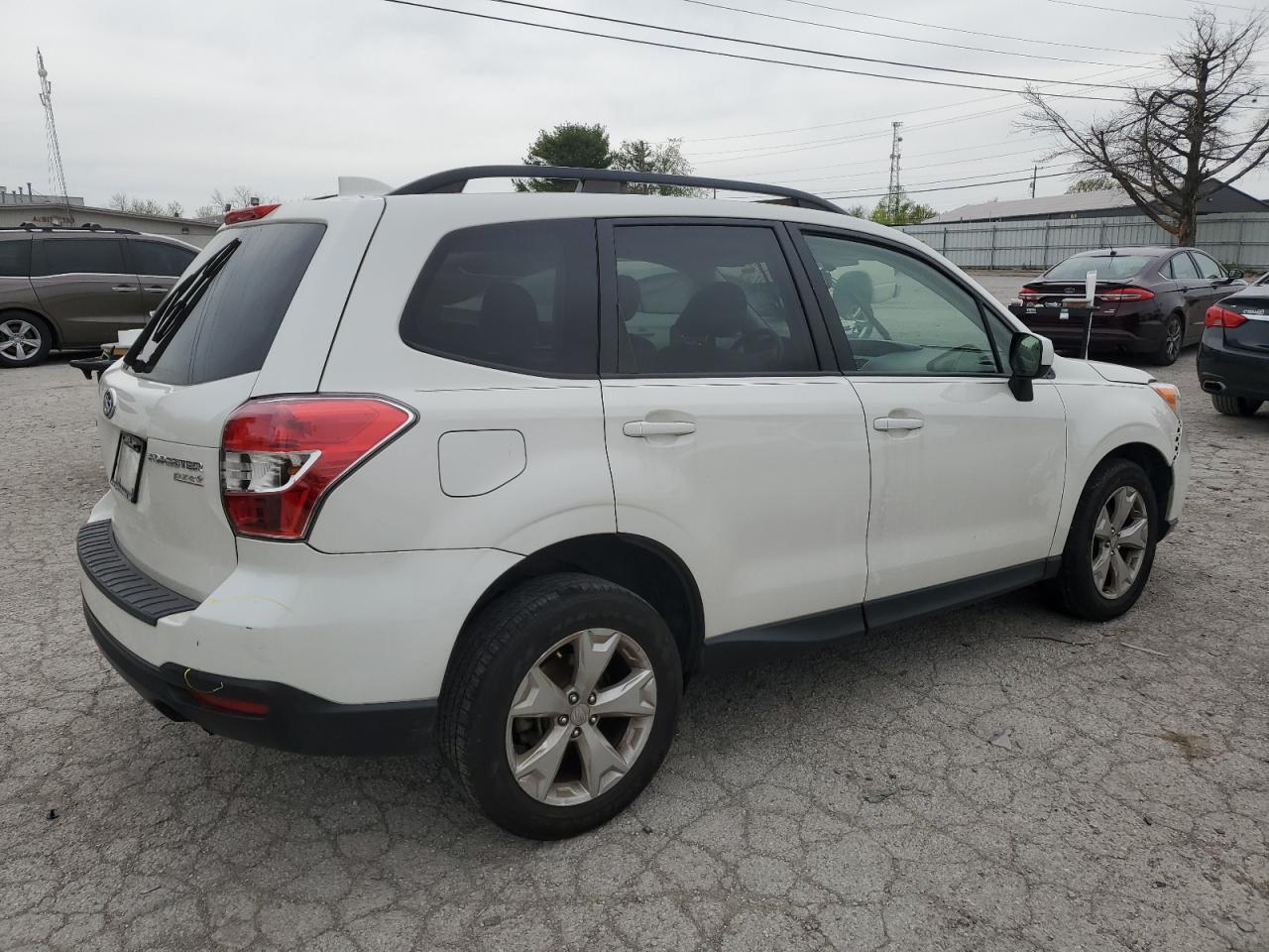 2016 Subaru Forester 2.5I Premium vin: JF2SJADC5GH486639