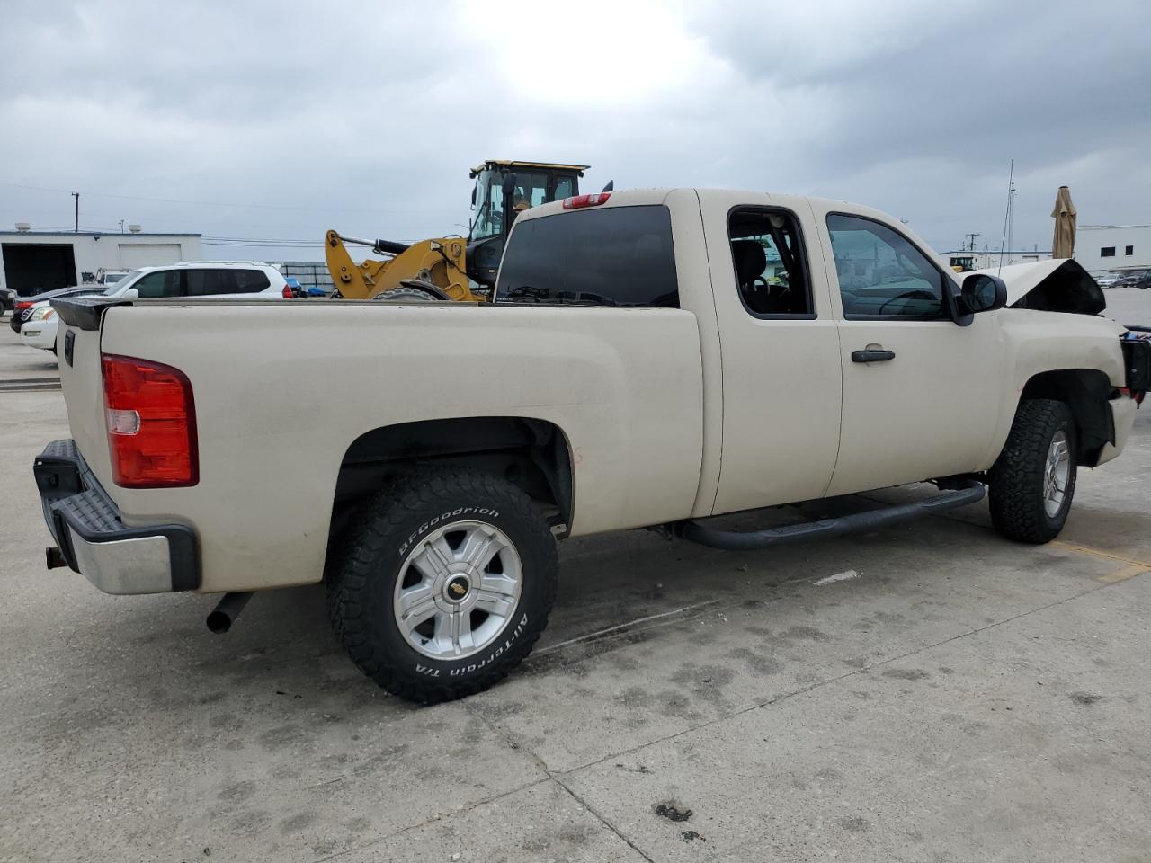 1GCSKSE32AZ206743 2010 Chevrolet Silverado K1500 Lt