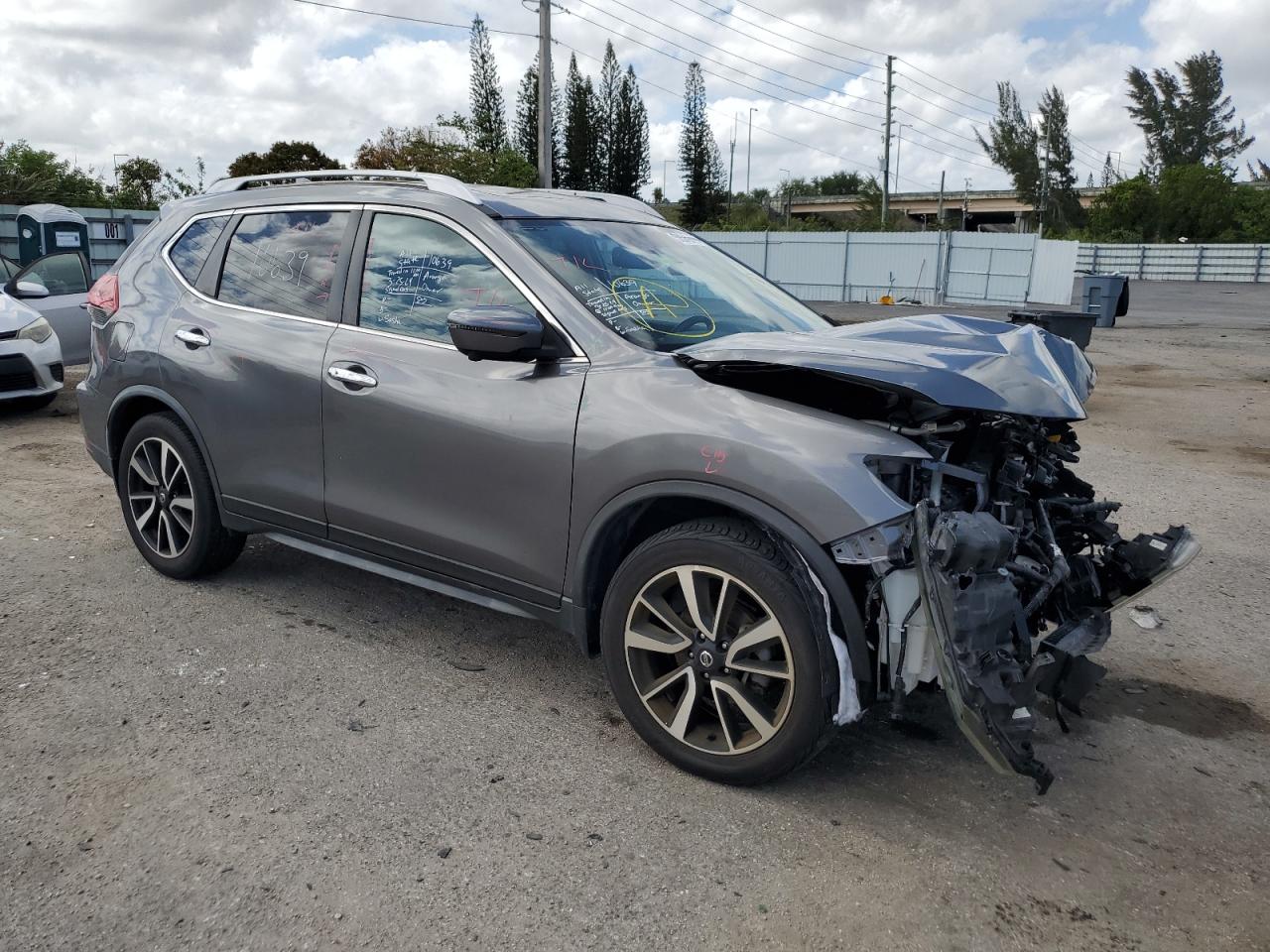 JN8AT2MTXJW468414 2018 Nissan Rogue S