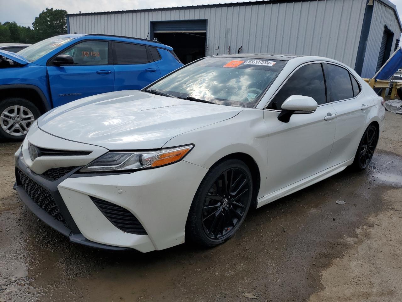 2018 Toyota Camry Xse vin: 4T1B61HK4JU061327