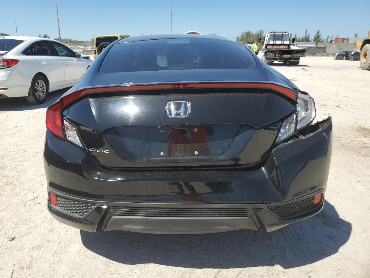 2HGFC4B53GH301385 2016 Honda Civic Lx